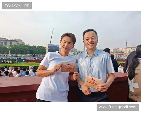 王霜受邀参加阅兵仪式 感谢作为足球界代表深感荣幸与鼓舞 王霜受邀参加阅兵仪式 感谢作为足球界代表深感荣幸与鼓舞
